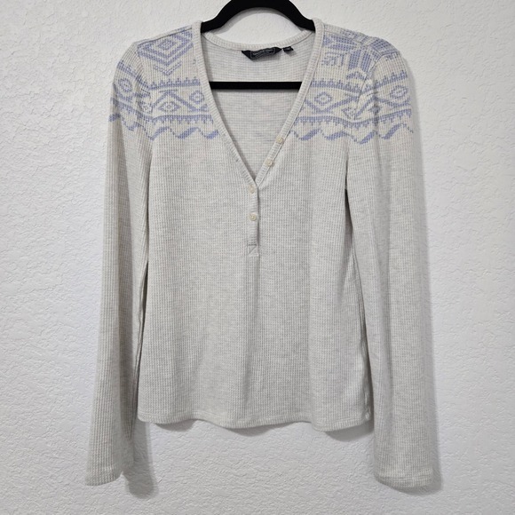vinyard vines Tops - Vineyard Vines M Waffle Knit Long Sleeve Top Blue Fair‎ Isle Henley Casual Comfy